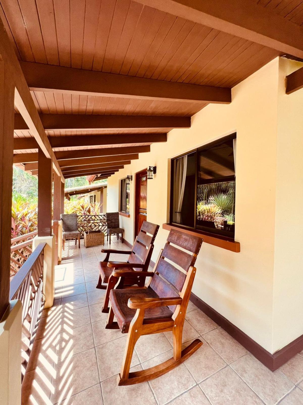 La Foresta Nature Resort Quepos Exterior foto