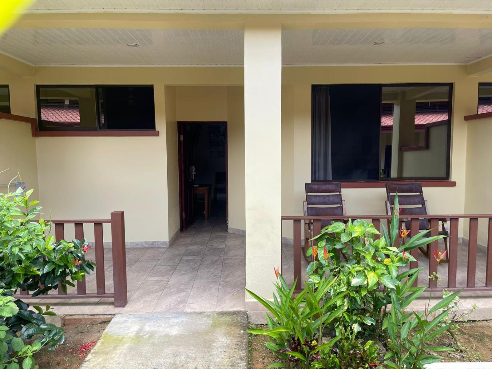 La Foresta Nature Resort Quepos Exterior foto