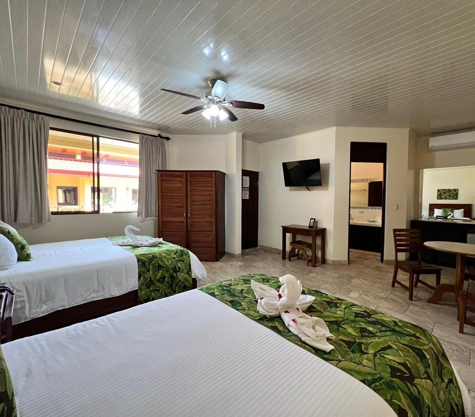 La Foresta Nature Resort Quepos Exterior foto