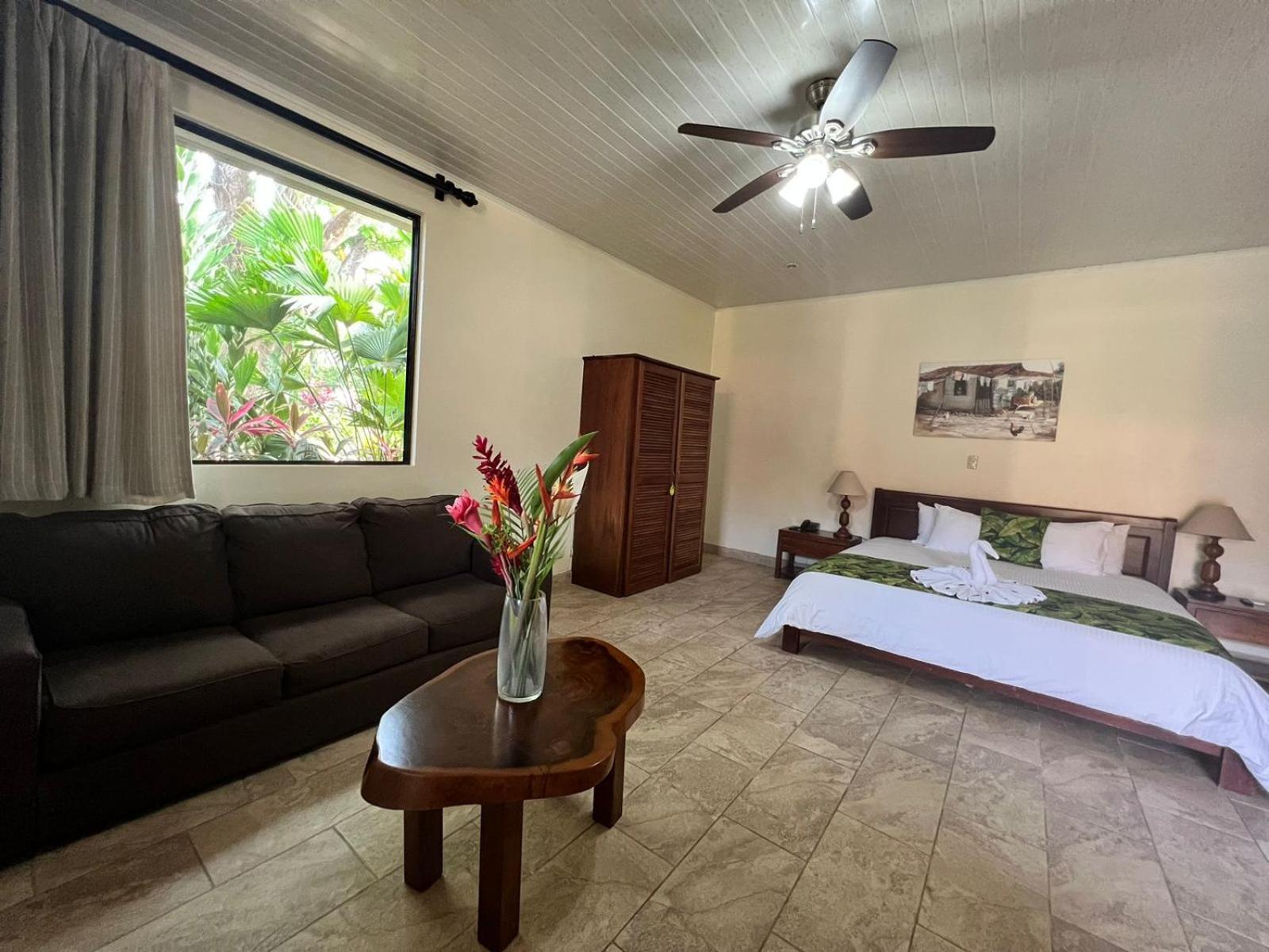 La Foresta Nature Resort Quepos Exterior foto